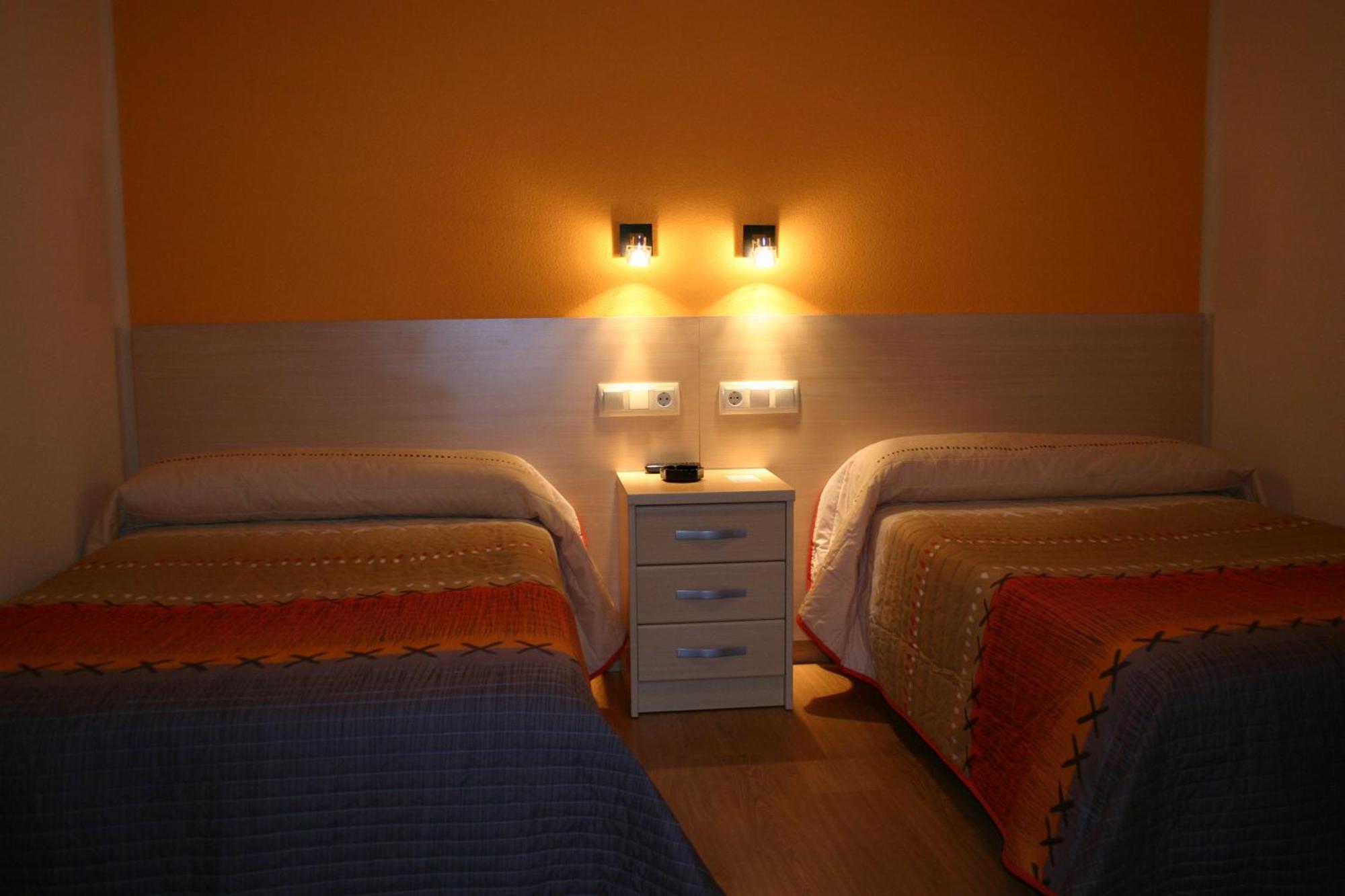 Hostal Hispanico I Salamanca Exterior foto